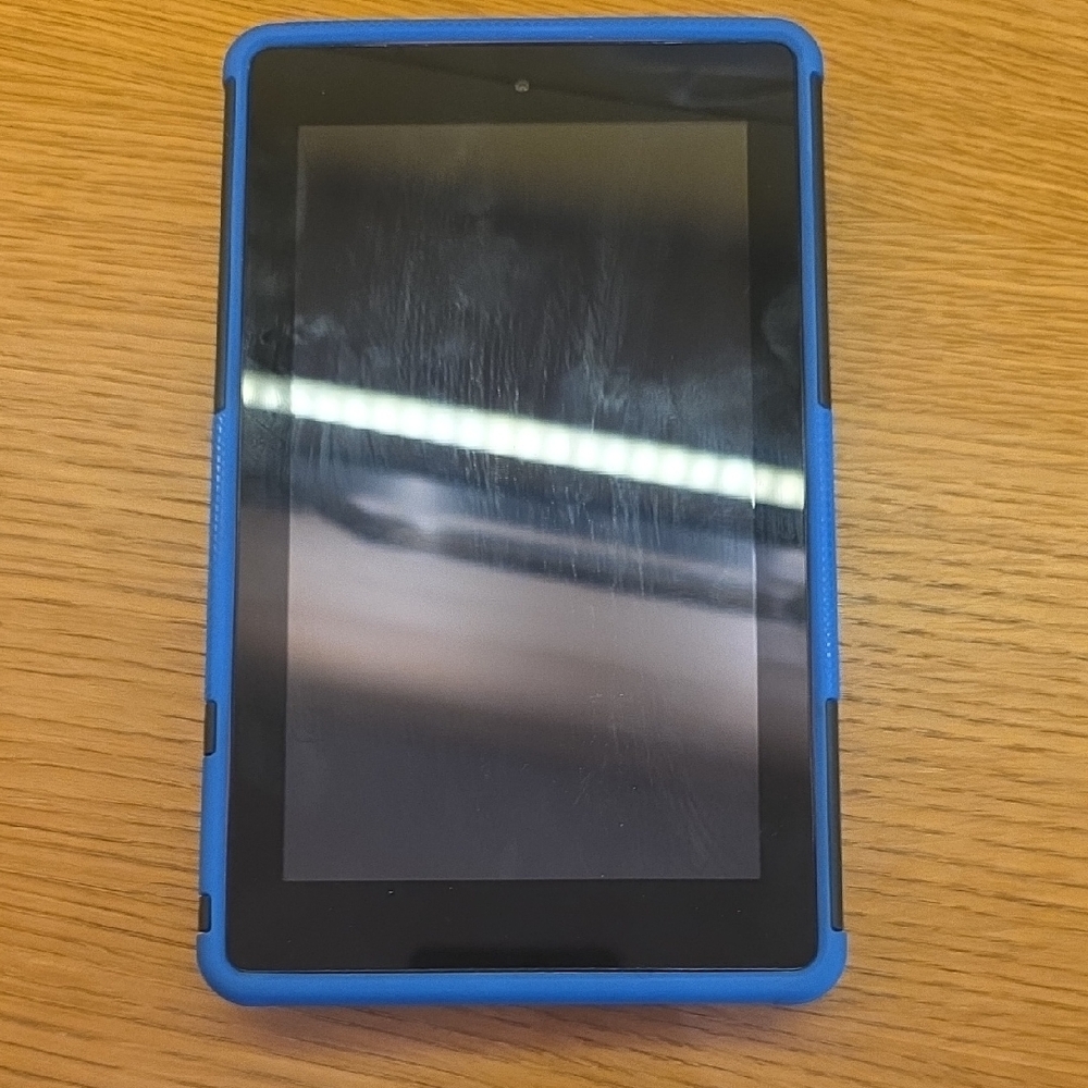 Amazon Fire 7" Blue Tablet with Protective Case